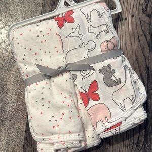 Carters set of 2 swaddle blankets 100% cotton white red grey hearts animals new